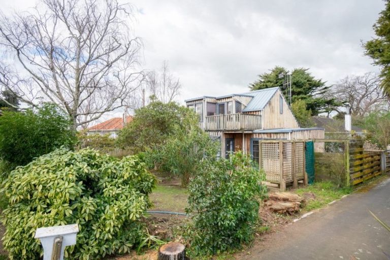 Photo of property in 103a Manawatu Street, Hokowhitu, Palmerston North, 4410