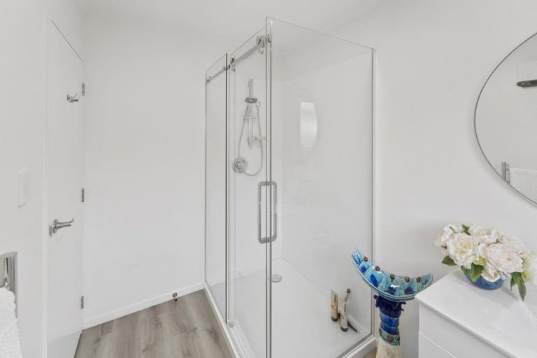 Photo of property in 1/96 Point Road, Monaco, Nelson, 7011