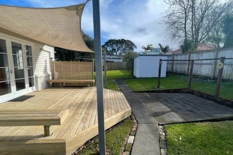 Photo of property in 12 Ajax Street, Narrow Neck, Auckland, 0624