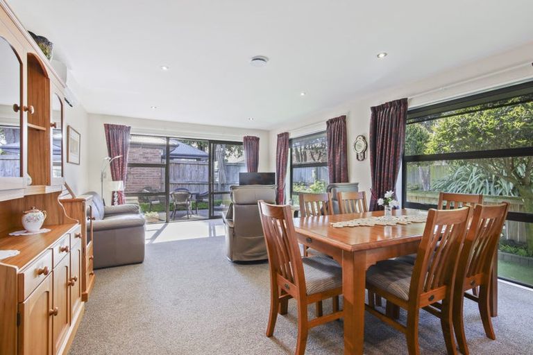 Photo of property in 1/38a Steadman Road, Broomfield, Christchurch, 8042