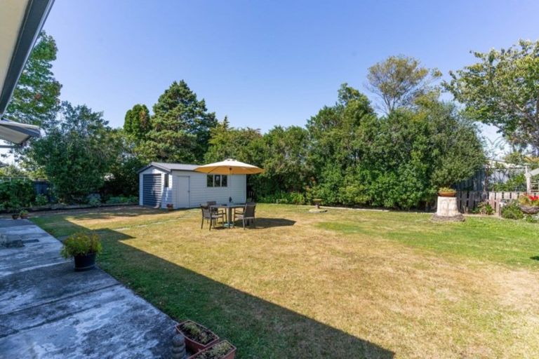 Photo of property in 15 East Street, Greytown, 5712