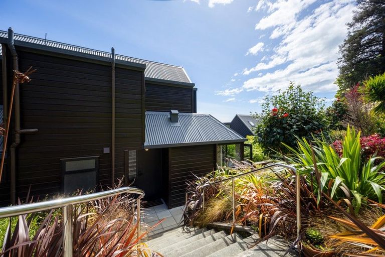 Photo of property in 2 The Cliffs, Britannia Heights, Nelson, 7010