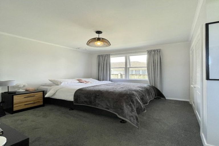 Photo of property in 12 Argyle Grove, Trentham, Upper Hutt, 5018