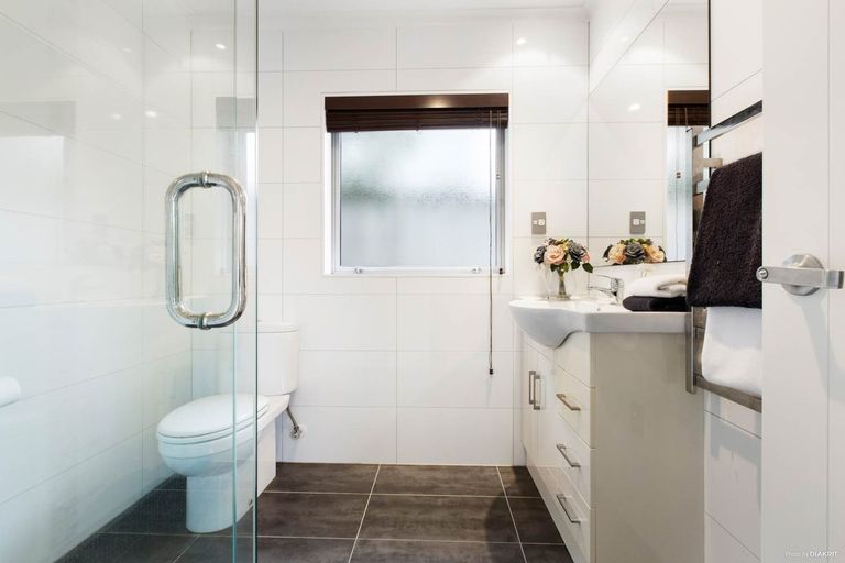 Photo of property in 10 Coolaghy Drive, Flat Bush, Auckland, 2019