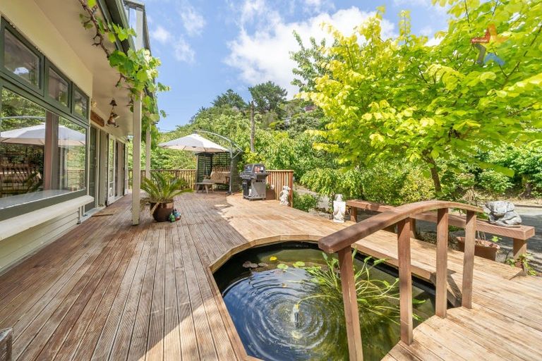 Photo of property in 168 Miromiro Road, Normandale, Lower Hutt, 5010