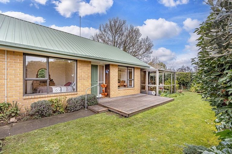 Photo of property in 2/29 Victors Road, Hoon Hay, Christchurch, 8025