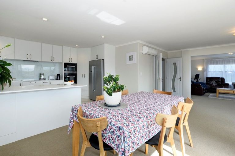 Photo of property in 10 Harkin Close, Bethlehem, Tauranga, 3110
