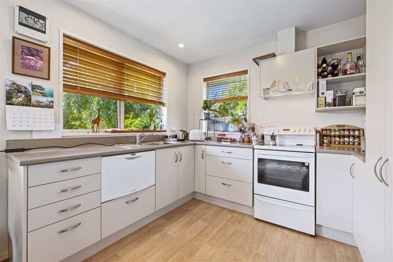 Photo of property in 33c Checketts Avenue, Halswell, Christchurch, 8025