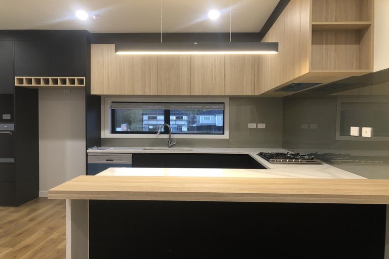 Photo of property in 14 Laquinta Place, Flat Bush, Auckland, 2019
