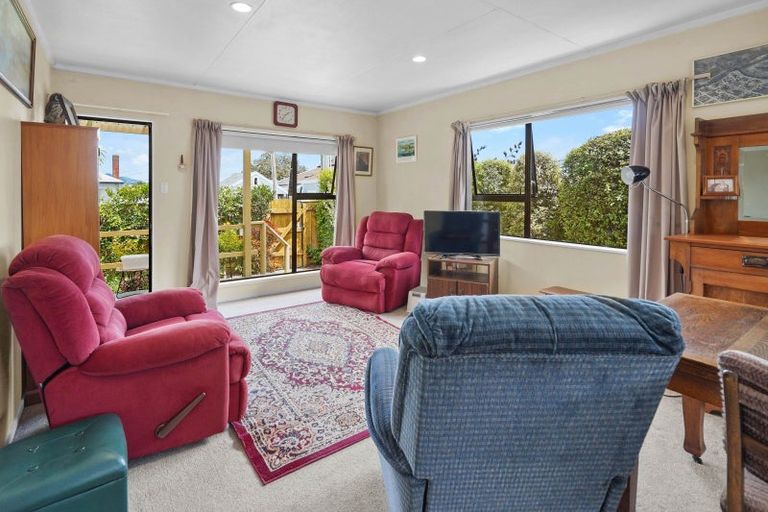 Photo of property in 1/27 Ranui Road, Stoke, Nelson, 7011