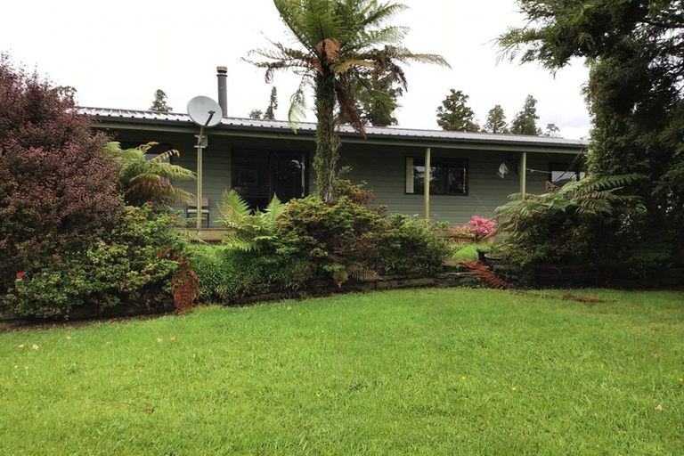 Photo of property in 2 Opuka Place, Haast, 7886