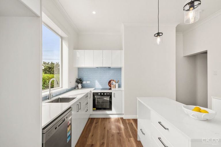 Photo of property in 61 William Street, Petone, Lower Hutt, 5012