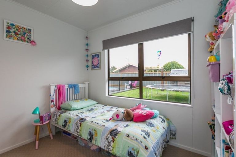 Photo of property in 8 Ryan Crescent, Greenmeadows, Napier, 4112