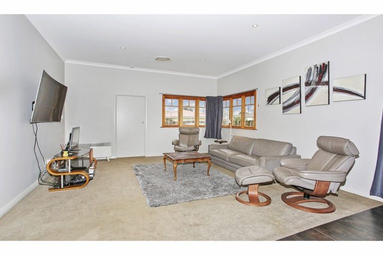 Photo of property in 31 Bunnythorpe Road, Papakura, 2110