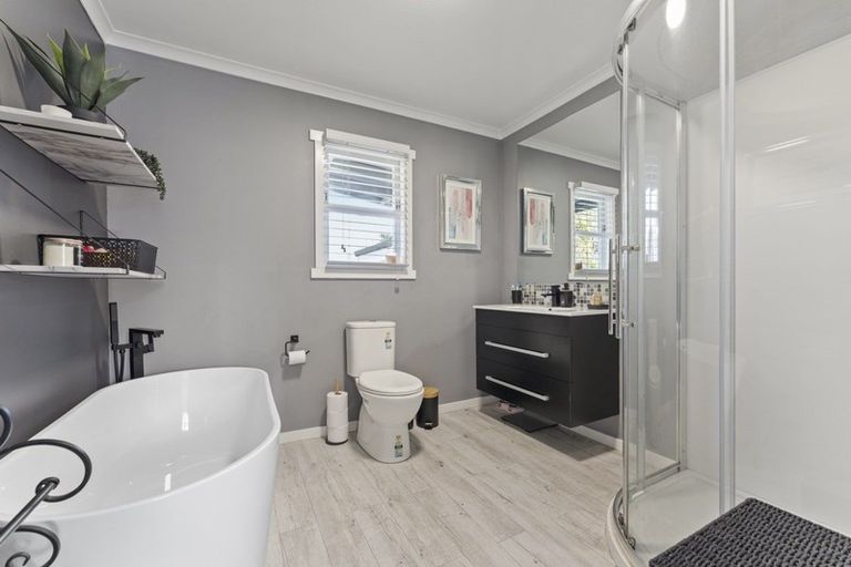 Photo of property in 22 Summerhays Street, Terrace End, Palmerston North, 4410