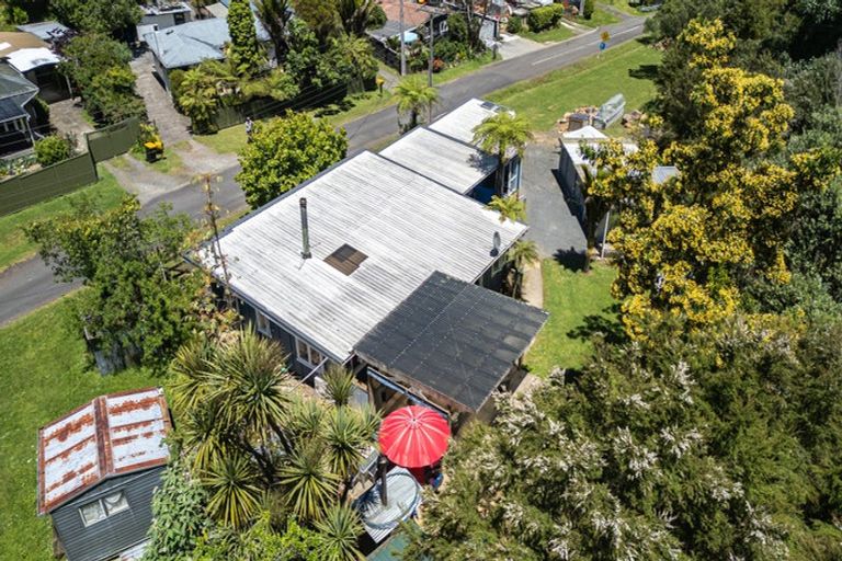 Photo of property in 15 Pohue Creek Road, Waiomu, Thames, 3575