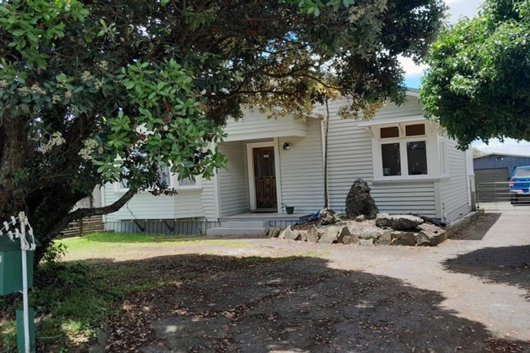 Photo of property in 3 Albert Street, Pukekohe, 2120
