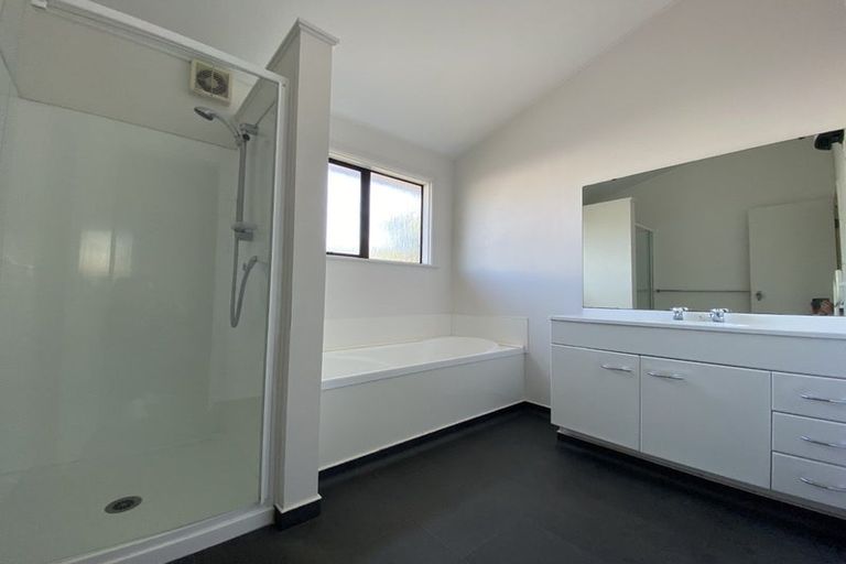 Photo of property in 142 Rawhiti Road, Pukerua Bay, Porirua, 5026
