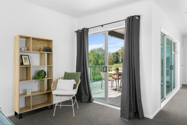 Photo of property in 129 Petley Road, Paparoa, 0571