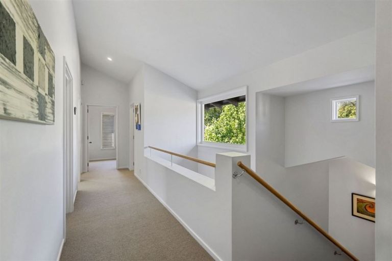 Photo of property in 19 Rhodes Street, Merivale, Christchurch, 8014