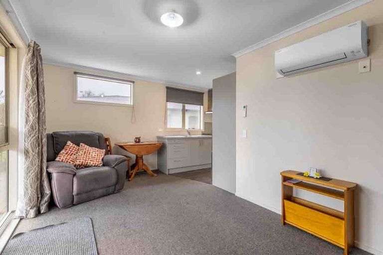 Photo of property in 26 Kent Street, Riversdale, 9776