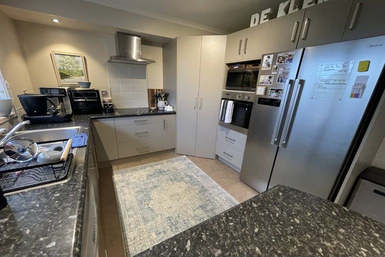 Photo of property in 10 Madison Street, Cambridge, 3434