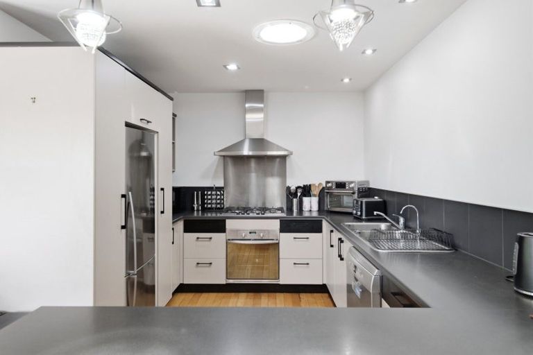 Photo of property in 100 Orange Lane, Bethlehem, Tauranga, 3110