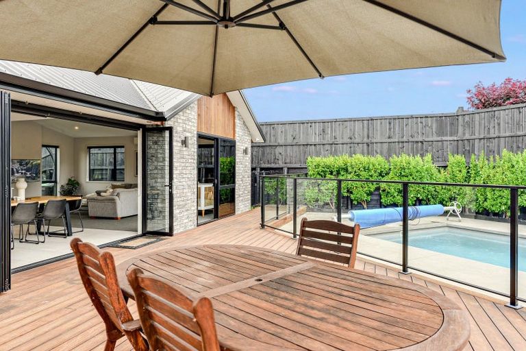 Photo of property in 17 Riverpoint Glade, Flagstaff, Hamilton, 3210