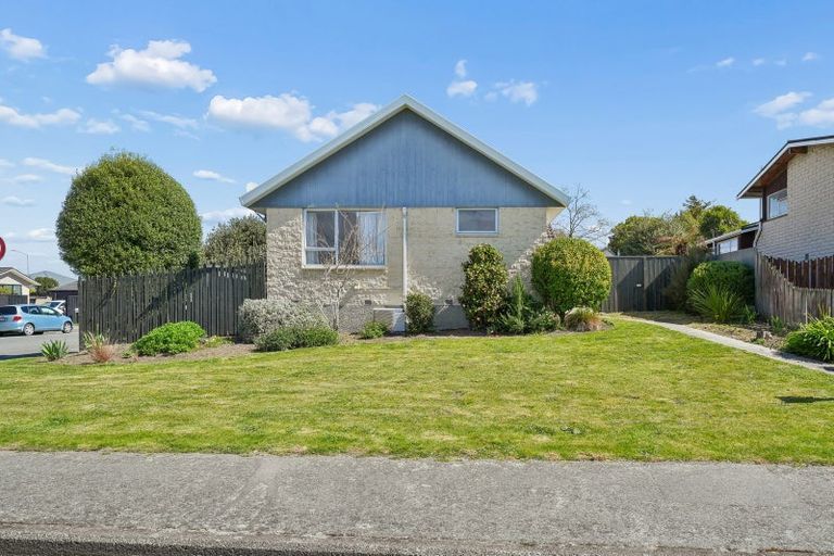 Photo of property in 1 Birdling Place, Halswell, Christchurch, 8025