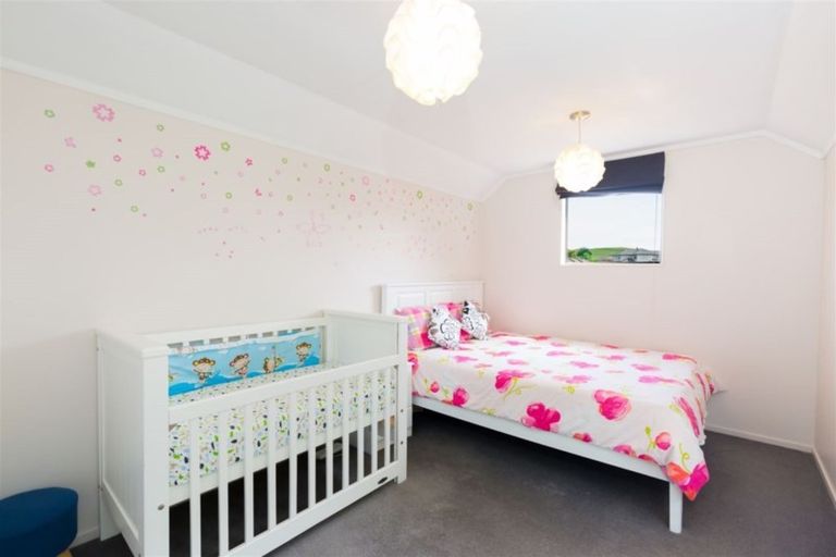 Photo of property in 130b Ironside Road, Johnsonville, Wellington, 6037