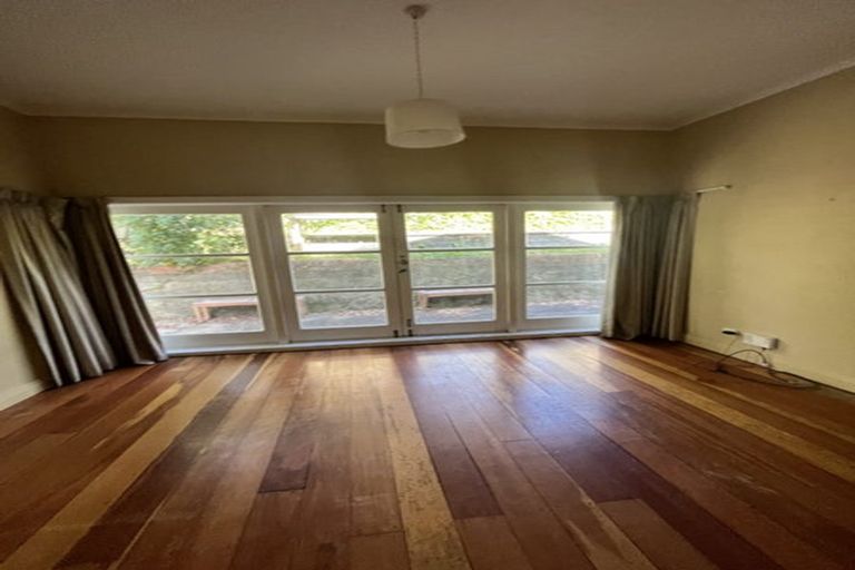 Photo of property in 64 Waipapa Road, Hataitai, Wellington, 6021