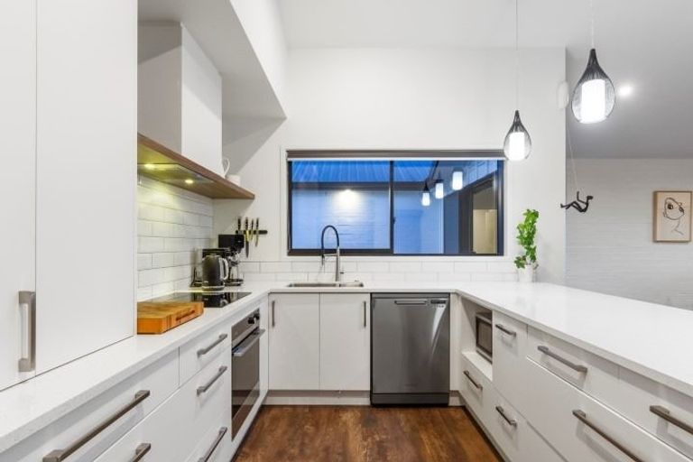 Photo of property in 18 Okataina Street, Pyes Pa, Tauranga, 3112