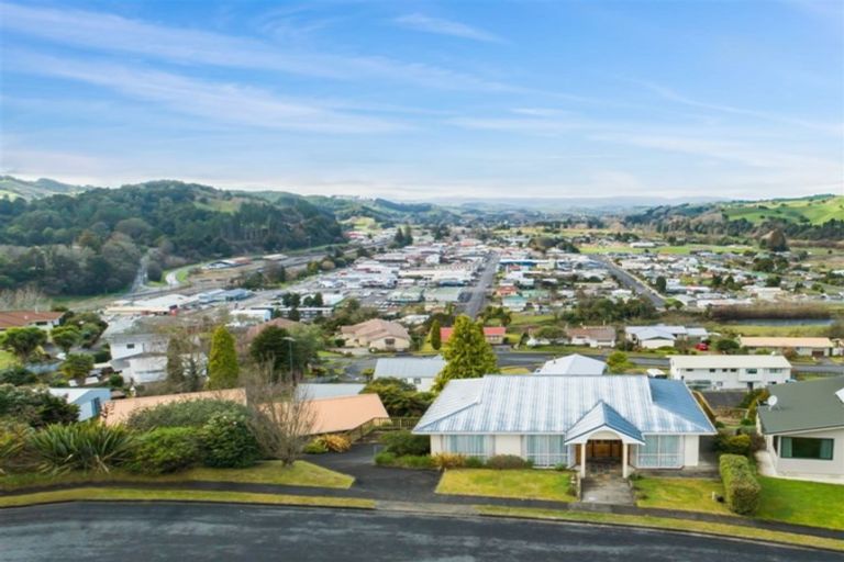 Photo of property in 10 Byars Avenue, Taumarunui, 3920