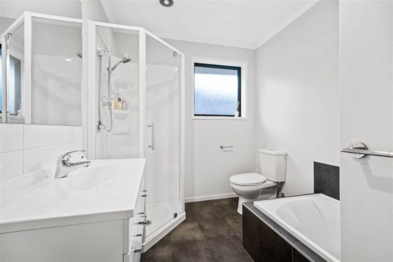 Photo of property in 52 Tiny Hill Drive, Rolleston, 7614