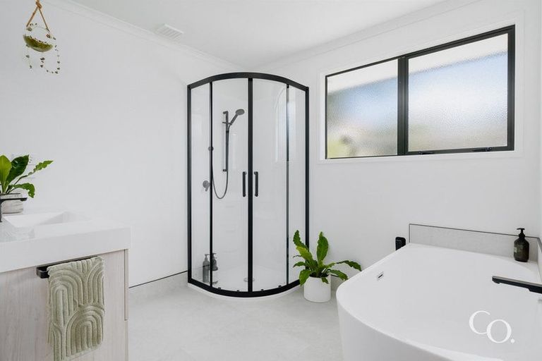 Photo of property in 6 Avon Rise, Welcome Bay, Tauranga, 3112