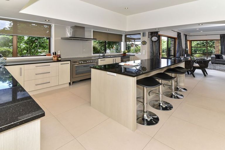 Photo of property in 47 Rushgreen Avenue, Pahurehure, Papakura, 2113