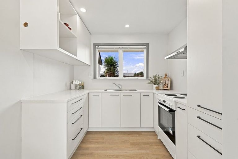 Photo of property in 4/89 Hills Road, Edgeware, Christchurch, 8013
