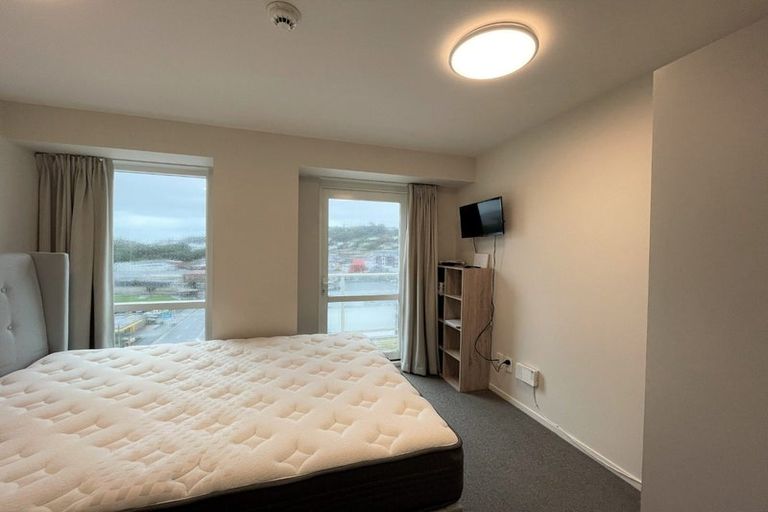Photo of property in The Peak Apartments, 1001/170 Taranaki Street, Te Aro, Wellington, 6011