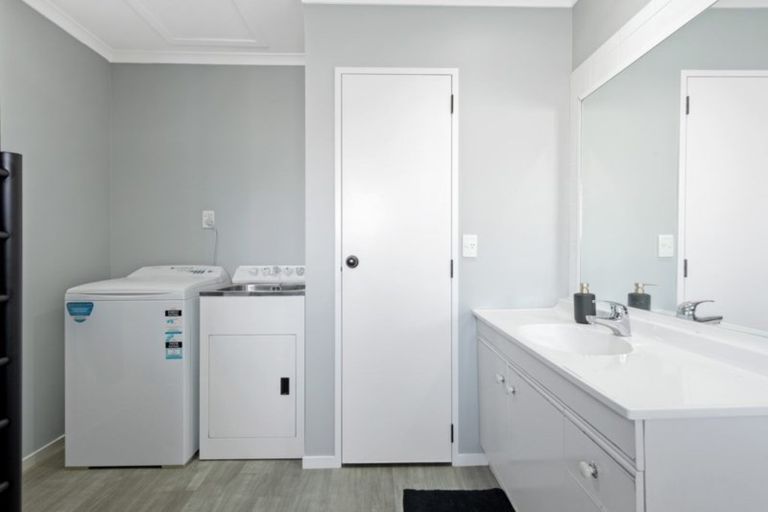 Photo of property in 3/7 Robins Road, Judea, Tauranga, 3110