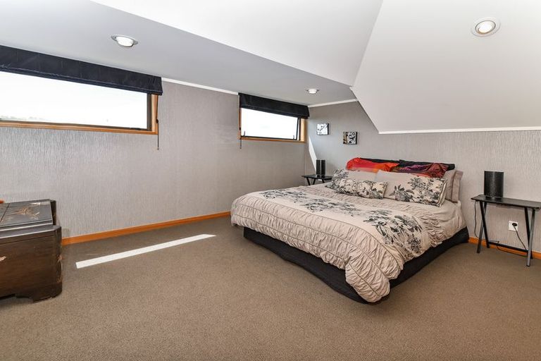 Photo of property in 47 Rushgreen Avenue, Pahurehure, Papakura, 2113