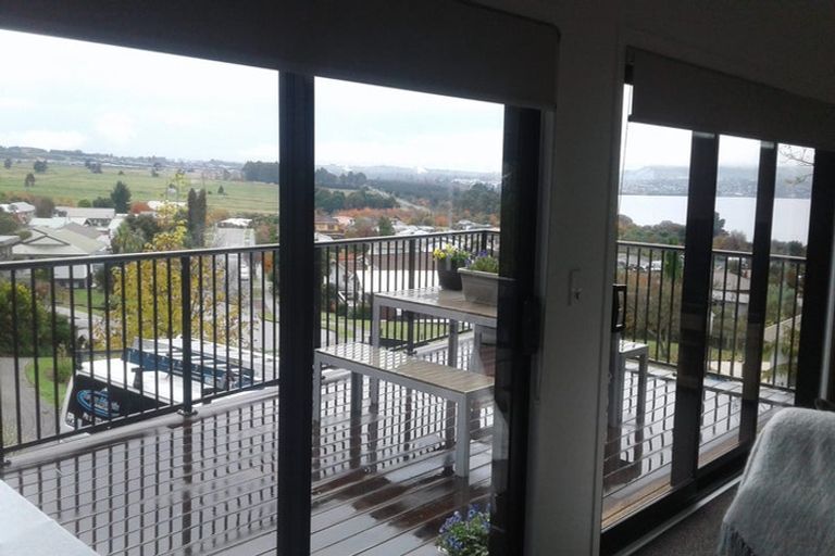 Photo of property in 17a Silich Street, Acacia Bay, Taupo, 3330