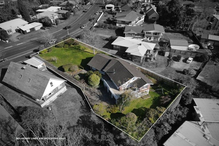 Photo of property in 39 Hillcrest Road, Hillcrest, Hamilton, 3216