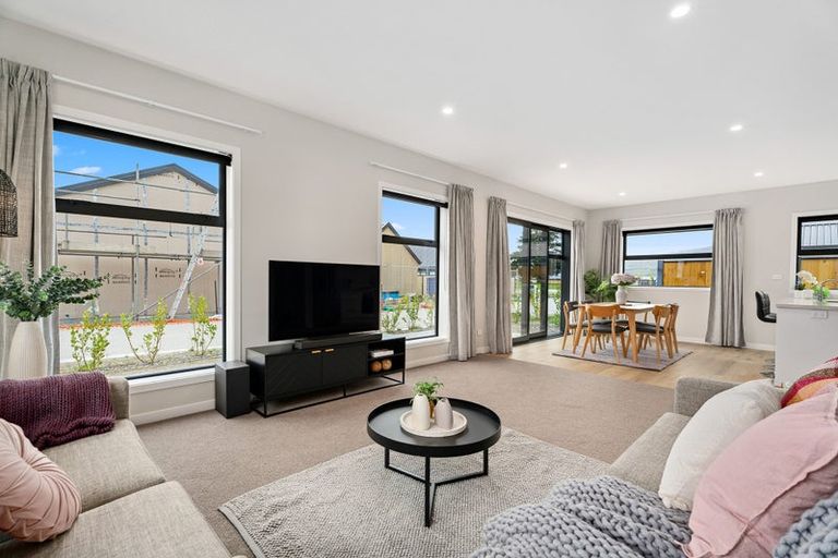 Photo of property in 6 Booth Drive, Cromwell, 9310