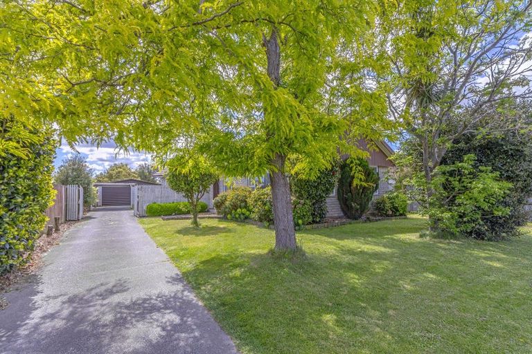 Photo of property in 107 Oakhampton Street, Hornby, Christchurch, 8042