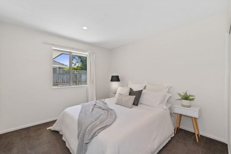 Photo of property in 14a Charles Street, Carterton, 5713