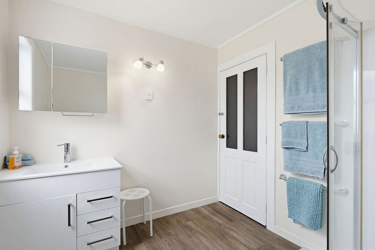 Photo of property in 102 Gonville Avenue, Gonville, Whanganui, 4501