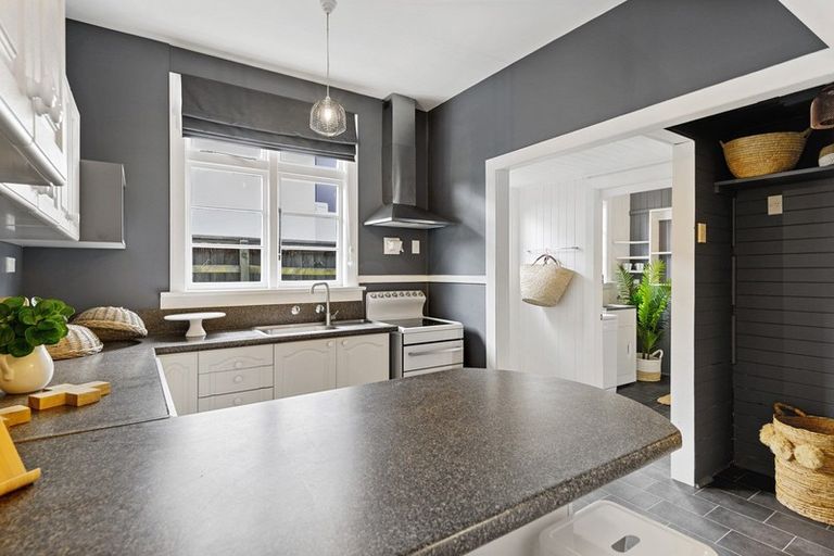 Photo of property in 65 Leinster Road, Merivale, Christchurch, 8014