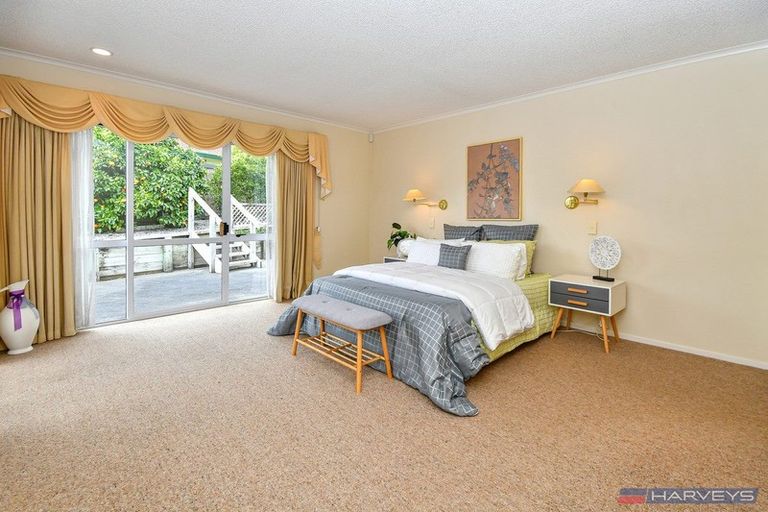 Photo of property in 4 Larkspur Court, The Gardens, Auckland, 2105