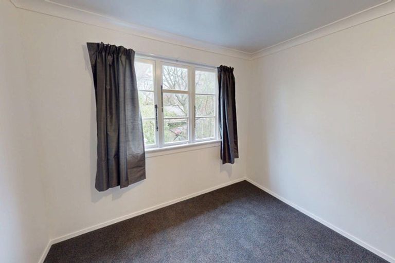 Photo of property in 12 Larsen Court, Roslyn, Palmerston North, 4414