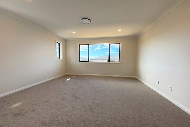 Photo of property in 53 Kewa Road, Albany Heights, Auckland, 0632